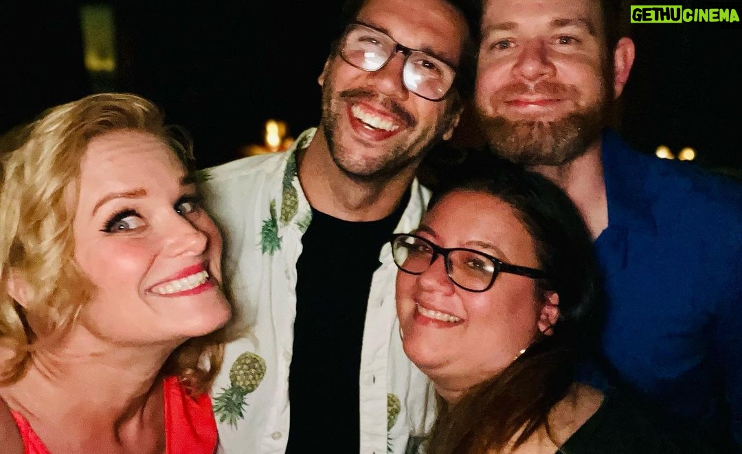 Nicholle Tom Instagram - Thank you #BESTIES for showing up AND supporting me through the #WORST of times! Sometimes the WORST can be the BEST! I absolutely adore you all! 🔥 #WorstCooksInAmerica Sundays at 9pm on the @foodnetwork or stream now on @discoveryplus Banditos Tacos & Tequila