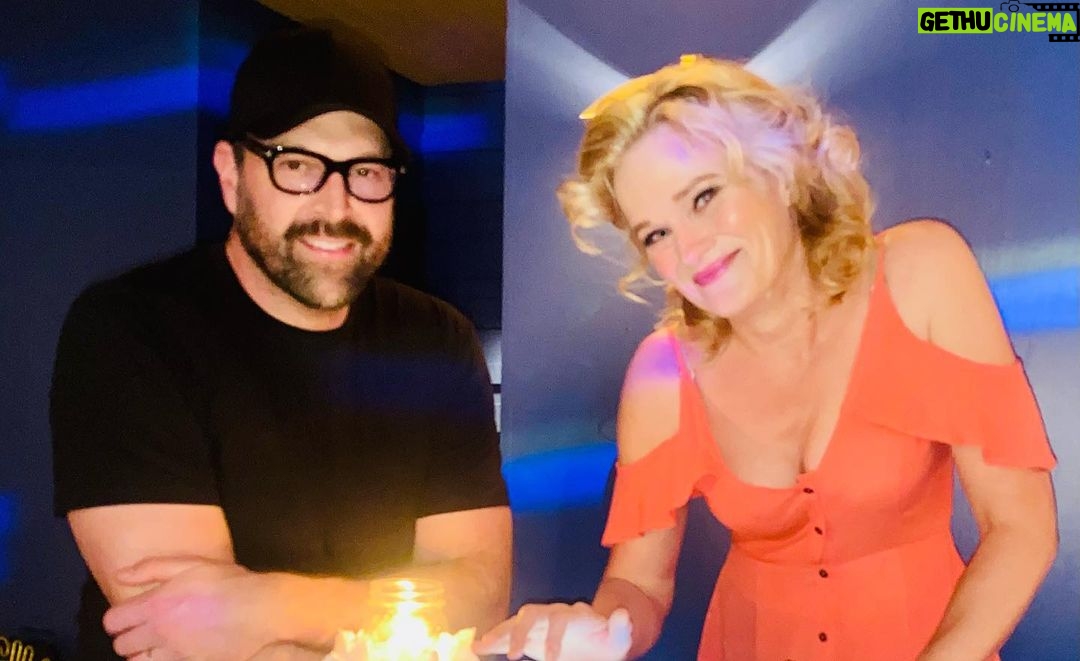 Nicholle Tom Instagram - Thank you #BESTIES for showing up AND supporting me through the #WORST of times! Sometimes the WORST can be the BEST! I absolutely adore you all! 🔥 #WorstCooksInAmerica Sundays at 9pm on the @foodnetwork or stream now on @discoveryplus Banditos Tacos & Tequila