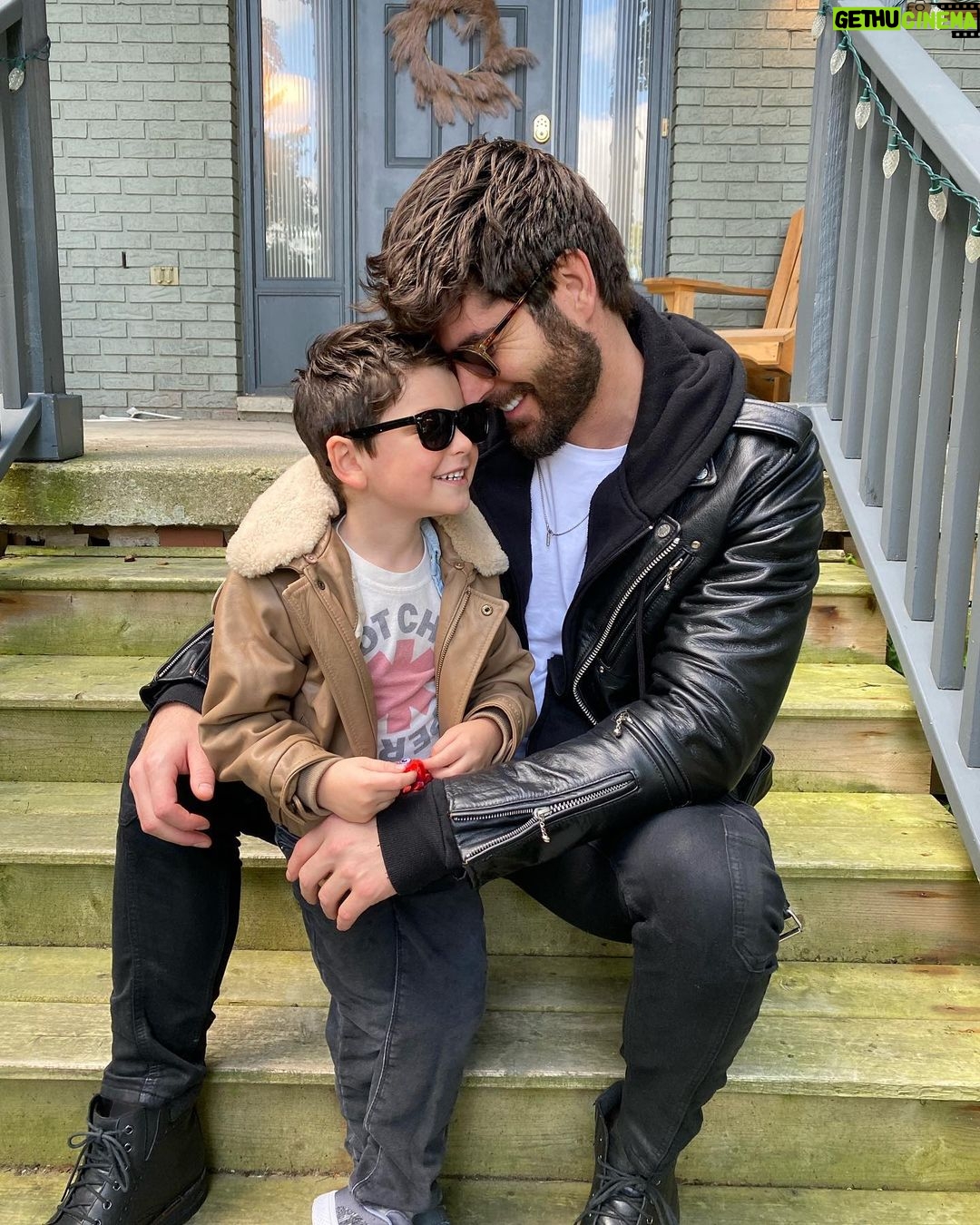 Nick Bateman Instagram - Happy 4th Birthday you crazy lil man 🎂