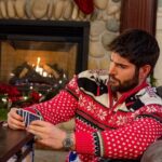 Nick Bateman Instagram - Everyone meet my daughter 🎁 our new movie 🎥 “A Christmas miracle for Daisy” with @jillwagner @rubitupper @teganbmoss @realandrewfrancis on @gactv premieres tonight at 8 PM 🍿