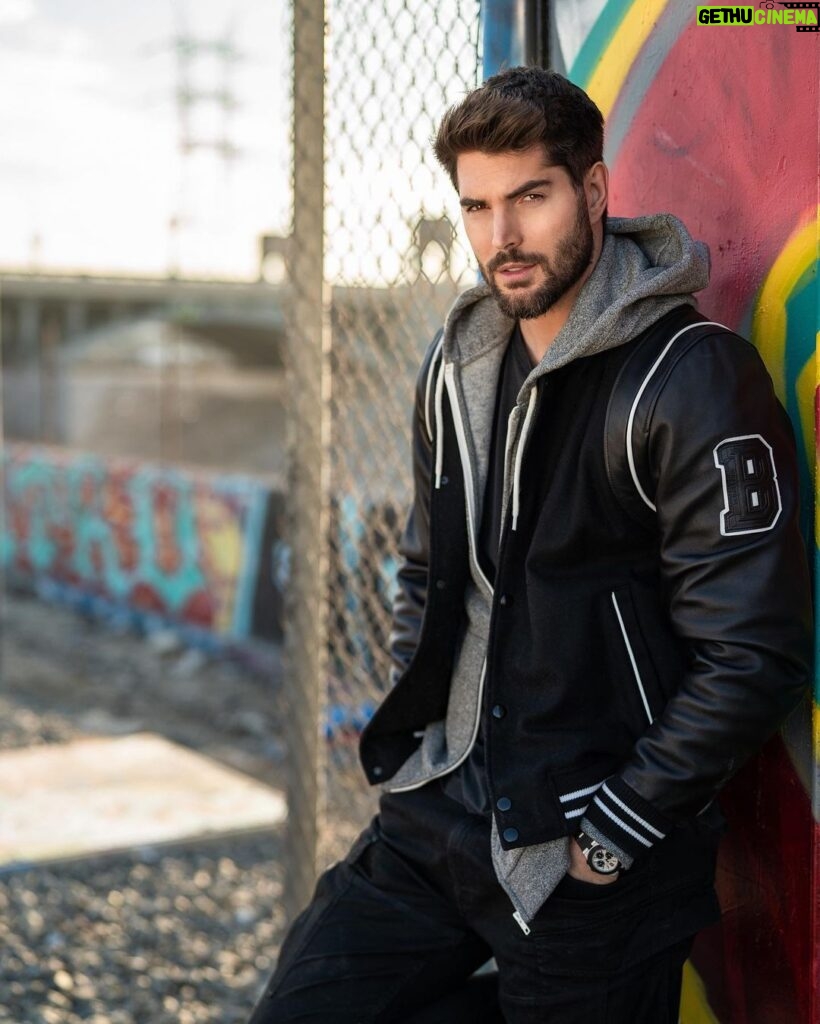 Nick Bateman Instagram - Apparently this year is being written by Stephen King, I think I’ve left my house twice. I decided to turn my garage into a music studio and spent the majority of my time learning music production. Making music is an outlet like no other, it’s never too late to learn new skills. 🙏🏼 Los Angeles, California
