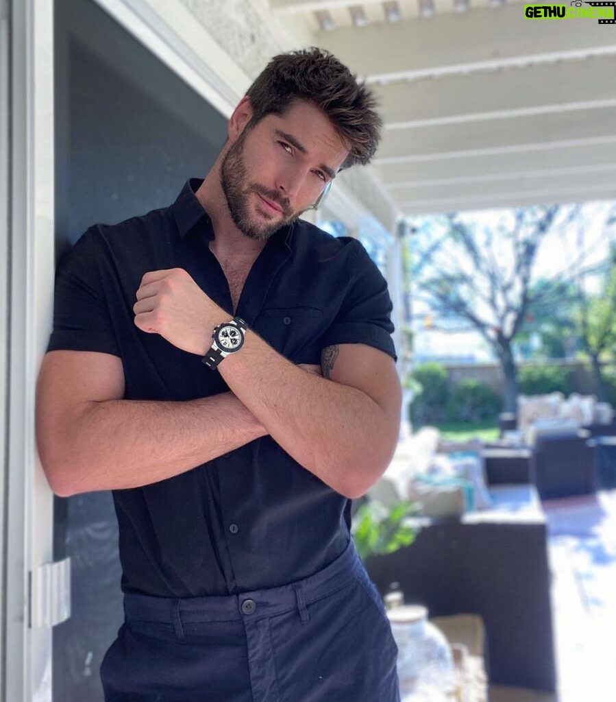 Nick Bateman Instagram - After 20yrs the @bulgari Aluminium watch is back. #bvlgari #bvlgariwatches #ad #bulgarialuminium Los Angeles, California