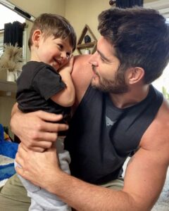 Nick Bateman Instagram - Quarantine buddies 😛 Los Angeles, California