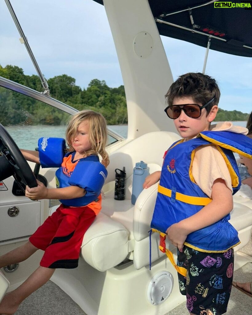 Nick Bateman Instagram - Boating licenses start at 4 years old… who knew Port Stanley, Ontario
