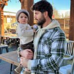 Nick Bateman Instagram - The Mean-mug on this lil guy 🤨