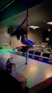 Nick Groff Instagram - Who do you think won? 😂 👀 #haunted #club #dance #fyp #poledance #music #lol #laugh #nickgroff You cant take us anywhere! @tessagroff_