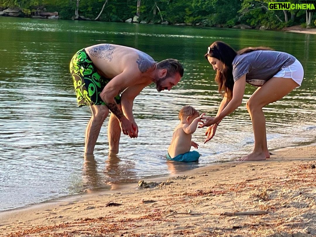 Nick Groff Instagram - Lake Winnipesaukee New Hampshire with #family #groff #love #life #happy #positive #lakewinnipesaukee #newhampshire #sun #nickgroff #alive