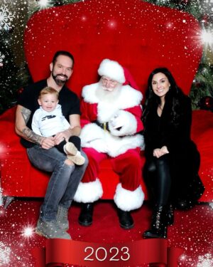 Nick Groff Instagram - Luciano’s first visit to Santa! #santa #baby @tessagroff_