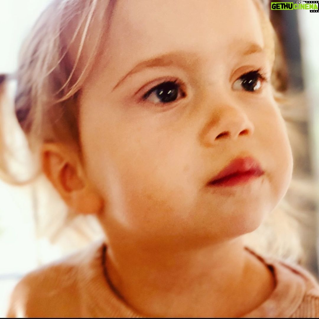 Nick Zano - 29K Likes - It’s my lioness birthday… she’s the strongest, kindest, gentlest warrior I’ve ever come across… incredibly lucky to call her my daughter, a badge I will forever wear with honor and pride…
I love her, I love her, I love her. 👑