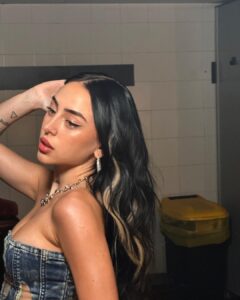 Nicki Nicole Instagram -