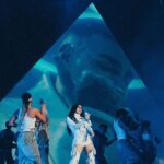 Nicki Nicole Instagram - Eternamente agradecida con toda mi gente 💖💖💖 gracias por la noche de ayer!! una noche INCREÍBLE desde principio a fin ❤️‍🩹❤️‍🩹❤️‍🩹 y gracias a mis hermanos y también artistas favoritos por acompañarme esta noche tan importante @bizarrap @duki @emiliamernes @wos.ds3 @milo.j gracias de verdad por estar presentes y por acompañarme sabiendo lo que significa para mi todo esto!!! LOS ADOROOOOO❤️❤️❤️ 📸 @mazza.ph Movistar Arena Argentina