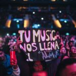 Nicki Nicole Instagram - LO QUE UN DÍA FUE UN SUEÑO HOY ES REALIDAD, UNA NOCHE MÁGICA EN DONDE MIENTRAS ESTABA CANTANDO ME DICEN QUE LA QUINTA FECHA SE AGOTÓ Y QUE AGREGAMOS UNA SEXTA ESTE 19 DE OCTUBRE, NUNCA PENSÉ QUE IBA A SENTIR DOBLE FELICIDAD, VA, TRIPLE PORQUE GANO ARGENTINA ENCIMA. GRACIAS POR LA NOCHE DE HOY Y POR TODA LA MAGIA QUE GIRA AL REDEDOR DE ALMA ❤️‍🔥 NOS VEMOS MAÑANA EN EL CUARTO MOVISTAR 😍 HOY, VIERNES 3 PM VENTA GENERAL 😎💕 📸: @mazza.ph