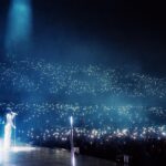Nicki Nicole Instagram - CHILEEEEE🇨🇱❤️‍🩹❤️‍🩹❤️‍🩹❤️‍🩹 Gracias por el mejor inicio de cumpleaños! Y gracias por la mejor nooocheeee, me llevo conmigo para siempre cada momento y cada emoción, inolvidable show e inolvidables ustedes también 🤍 gracias por conectar con mi ALMA y por dejarme ser parte de las ustedes 💖💖💖💖💖 y muchas gracias a mis dos hermanos que rompieron anoche conmigo en el escenarioooo @jere.klein y @youngcister CHILEEEE EN LA CASAAAAA 🇨🇱😎😎😎😎😎😎 📸 @jesspraznik @marianapoint @fotografias_jking Movistar Arena, Chile