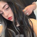 Nicki Nicole Instagram – estos meses con el disco fuera, conociendo Paris, de promo en España y Argentina 😍, en el estudio cerrando lo nuevooo🤐, ensayando para la gira y agradeciendo cada día el cariño a ALMA 🖤 los amo muchooiooo