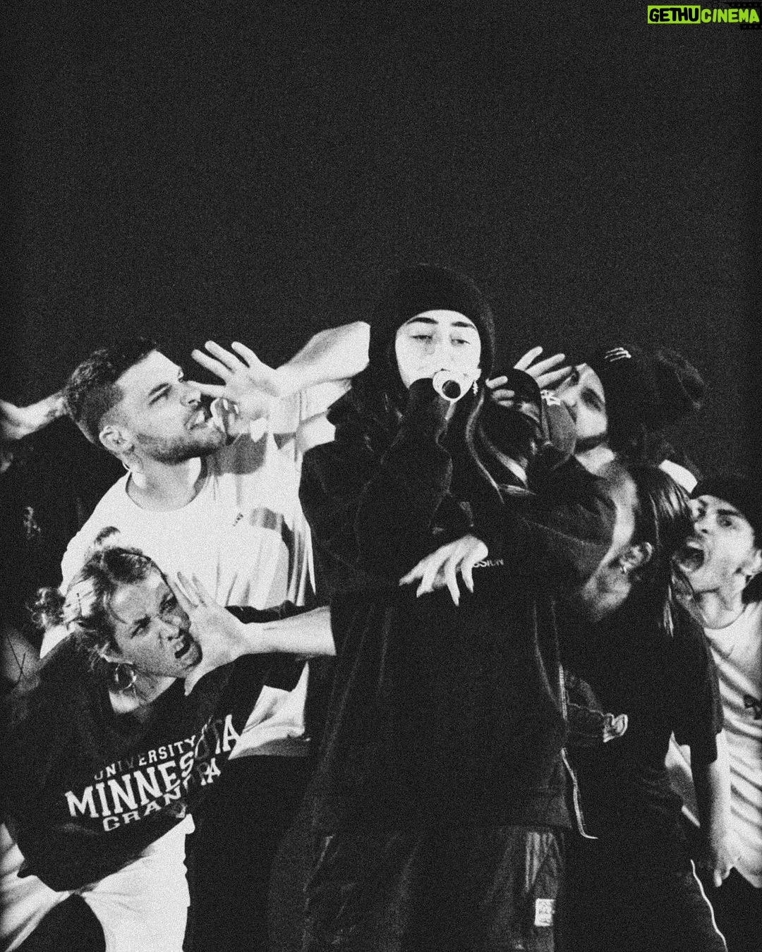 Nicki Nicole Instagram - ensayando con el ALMA para los mágicos shows que se vienen 💖 no puedo estar más felizz <3 en qué fecha te veo??? 😍 📸 @jesspraznik