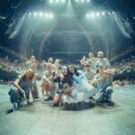 Nicki Nicole Instagram - EL ÚLTIMO SHOWWW DEL AÑOOOooO ❤️‍🔥 GRACIAS POR LA NOCHE MARAVILLOSA QUE ME HICIERON VIVIR, Y GRACIAS POR ACOMPAÑARME EN ESTE AÑO TAN ESPECIAL, LOS AMO DEMASIADOOoOoO 📸@mazza.ph 📸 @jesspraznik Movistar Arena Argentina
