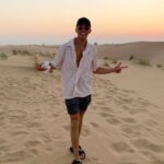 Nicky Andersen Instagram - Kinda reminds me of a movie.. not sure of which one tho🤪 Dubai, United Arab Emirates