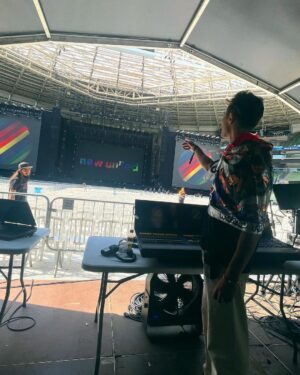 Nicky Andersen Instagram - 🇧🇷Tonight the first stadium tour I’ve ever show directed & choreographed on is happening 💙 Love you @nowunited - this is your moment to show the world how incredible you all are.

Super grateful for you help @michelpsian & huge S/O to @kylehanagami for the numbers you’ve choreographed as well💫

Amazing light designs by @dmotionvisuals 🏟

📸 @mateusaguiar