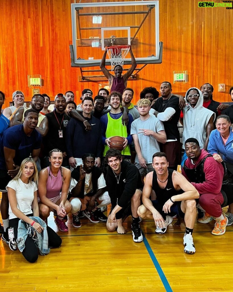 Nicole Kornet Instagram - Got lost on the set of Barbie with Margot Robbie and ended up shooting White Men Can’t Jump 2. Coming May 19! Venice Beach, California