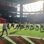 Nicole Kornet Instagram - Coaches always play favorites. #21’s mine. Had a blast helping coordinate @nickelodeon’s Fantasy Football out on @paramountplus today! Mercedes-Benz Stadium