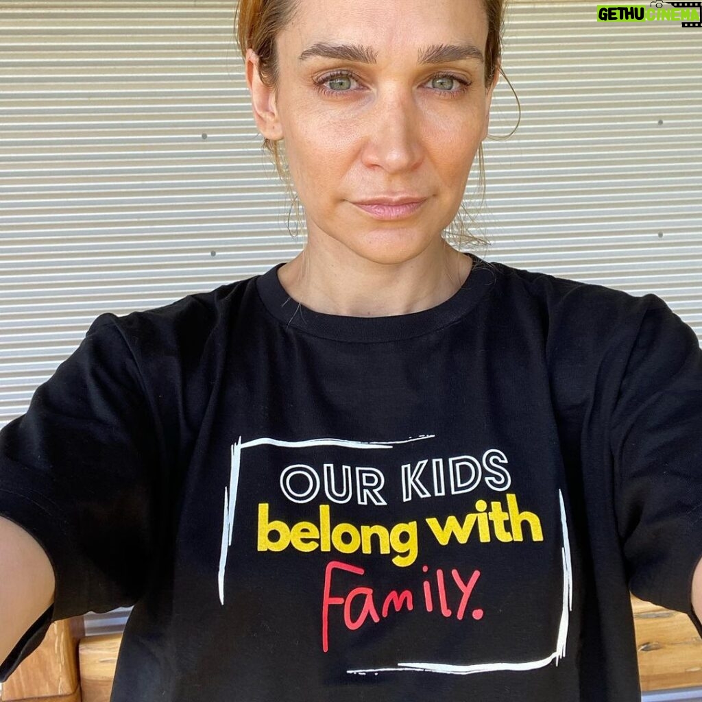 Nicole da Silva Instagram - #OurKidsBelongWithFamily “Children deserve to be safe, happy and in a stable environment. They also deserve to know their family.” - Hick Family We need to do better by Indigenous kids. They deserve better. Please follow @ourkidsbelongwithfamily for ongoing info and a link to their gofundme. 👕 from @clothingthegap ❤️💛🖤
