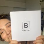 Nicole da Silva Instagram – How Green is your Routine?!
Ok Loverrrs, if you’re not TerraCycling your bathroom and beauty bits, they are probably going to landfill. Even with this ♻️, most beauty packaging cannot be recycled by kerbside pickup 😫
But fear not! This is what you can do 🌟 🌏 🤩
💫 Switch to a bar products and non-plastic packaging. I use @seendandsprout cleanser & tinted sunscreen (it‘s also reef safe huzzah 🎉 ).
💫 Switch to brands who @terracycleaus like @biologiserum who give you 15% off through their terracycle program! I 💚 their face serums 🤤
💫 Or try innovative brands like @emmalewisham who are circular designed and TOTALLY waste free!! I 💚 their Supernatural Face Cream for the colder months.
You can also buy locally made or write to your favourite brands and ask them to switch to sustainable or circular packaging asap!
#FuckMars
#WeGotThis🌏💚
ID: Nicole is in her bathroom, washing her face and applying various products to her skin.
