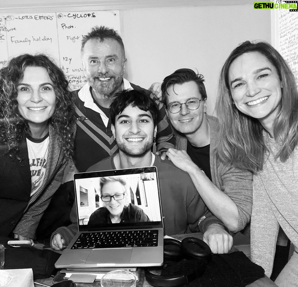 Nicole da Silva Instagram - Off to a flying start! #WhosAfraid rehearsals begin with the dream team @brendoncharliemcdonall @sarahlwalker @franklydave @joshuashediak @_daniellecormack_ for @twentyfive_a @belvoirst Get your tickets! π€©π€ @fouroneoneproductions