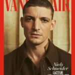 Niels Schneider Instagram - L'histoire du cinéma français ne s'écrit plus sans Niels Schneider. Révélé en ange blond dans Les amours imaginaires, l'acteur a bâti une filmographie hors des sentiers battus. Aujourd'hui, il est à l'affiche d'#Apaches. Le nouveau film de @romainquirot met en scène une véritable bande de voyous, considérée dans les années 1900 comme la « plaie de Paris ». #NielsSchneider incarne à l’écran leur chef de file, maniant le pistolet avec l’aisance d’un vétéran et un plaisir non dissimulé. « Le cinéma de genre, c'est toujours très jouissif. Pourquoi on ne se l'autorise pas davantage en France ? Il y a tellement d'histoires à raconter. » Lien dans la bio. 📸 : @arnolamphoto
