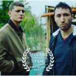 Niels Schneider Instagram – Un IMMENSE merci au jury du @fifsaintjeandeluz pour ce prix d interprétation partagé avec le grand @sofiankhammes . Merci Mathieu Gerault pour avoir écrit ces si beaux personnages. Impatience maximale jusqu à la sortie en mars de SENTINELLE SUD. @ufo_distribution @agat_films_exnihilo #sentinellesud