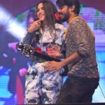 Nikhita Gandhi Instagram - Khurai was a seranade of flowers 🌹 and love ❤️! Thank you for a memorable night! #NikhitaGandhiLive #NIKIVERSE #DohelaMahotsav #khurai