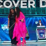 Nikhita Gandhi Instagram – Had the most fun on the sets of #Dadagiri with such talented and renouned artists! 

Catch us on Dadagiri on Zee Bangla! (Repeats today as well❣️)

#dadagiri #zeebangla