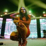 Nikhita Gandhi Instagram - The night was nothing short of CINEMATIC 🤩 L A L A L A N D 11.02.24 #lalaland #nikiverse #nikhitagandhi #nikhitagandhilive