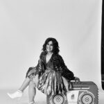Nikhita Gandhi Instagram - Season of love kickin’ in strong 🖤 Can’t get over this gorgeous outfit by @eshaamiin1 🫶🏻 More pictures to follow but couldn’t resist posting these! Hair and makeup by my girl @rashmishastri Thank you @tikki_singh for these lovely stills. #spring #love #ella #nikhitagandhi #photoshoot #blackandwhite