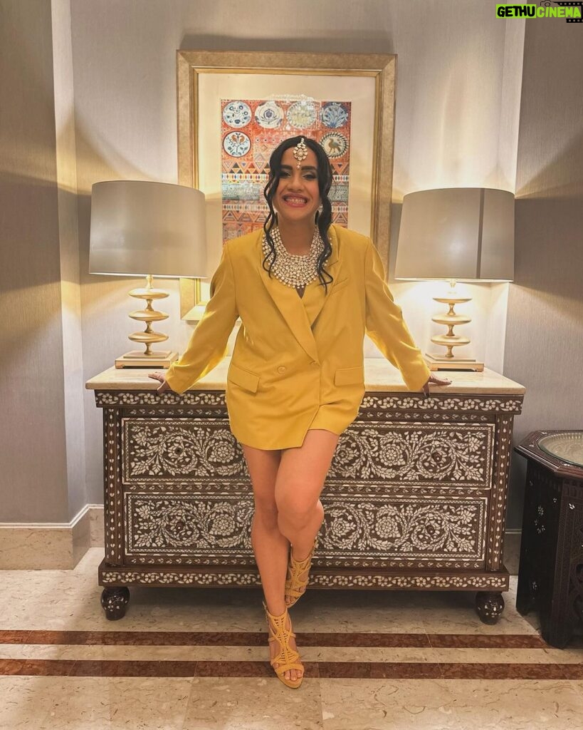 Nikhita Gandhi Instagram - BOOJIE 🎩💎 Al Bustan Palace, a Ritz-Carlton Hotel