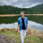 Niki Iliev Instagram – @mountainlakehotel благодаря за посрещането! Довечера “Осъдени души” в театъра в Смолян, 19ч🎭 Mountain Lake