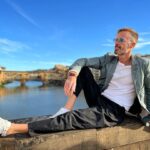 Niki Iliev Instagram - Усетих, че имат нужда от още една статуя🕺 Ponte Vecchio
