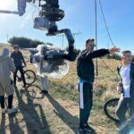 Niki Iliev Instagram - Честит ден на българското кино🎬 За мен всичко започна през 2012та с “Чужденецът”! Благодаря за подкрепата от тогава до сега🙏