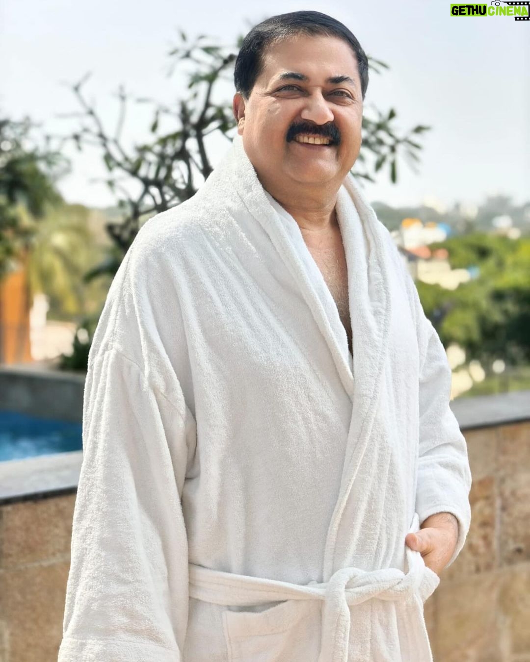 Nikita Sharma Instagram - My father, a rarest of rare diamonds. ♥️ Papa, I am because you are. My whole world and then some, you are the most important pillar, person, driving force and inspiration of my life. You have shown such resilience and strength through your life so far and I can’t help but marvel at it and wonder where it all comes from. I truly truly wish to become at least a tiny little bit of the person you are. If I do achieve that by some luck or chance, I will consider myself to be the most successful person ever. Thank you for every single thing ever and in advance for every thing that is yet to come. I’m so proud of you, Papa (to an extent that I literally reach a point of boasting when I talk about you with anyone). I love you, Papa. ♥️