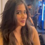 Nikita Sharma Instagram - Me vibing on this one 🎶 #feelitreelit #explore #feature #funny #love #jamalkudu #trending Mumbai, Maharashtra