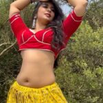 Nikita Sharma Instagram - All the Navratri looks received such amazing love from you all, and it means so much ♥️ Which one was your favourite? ✨ #feelitreelit #festive #indian #trending #feature #explore #love