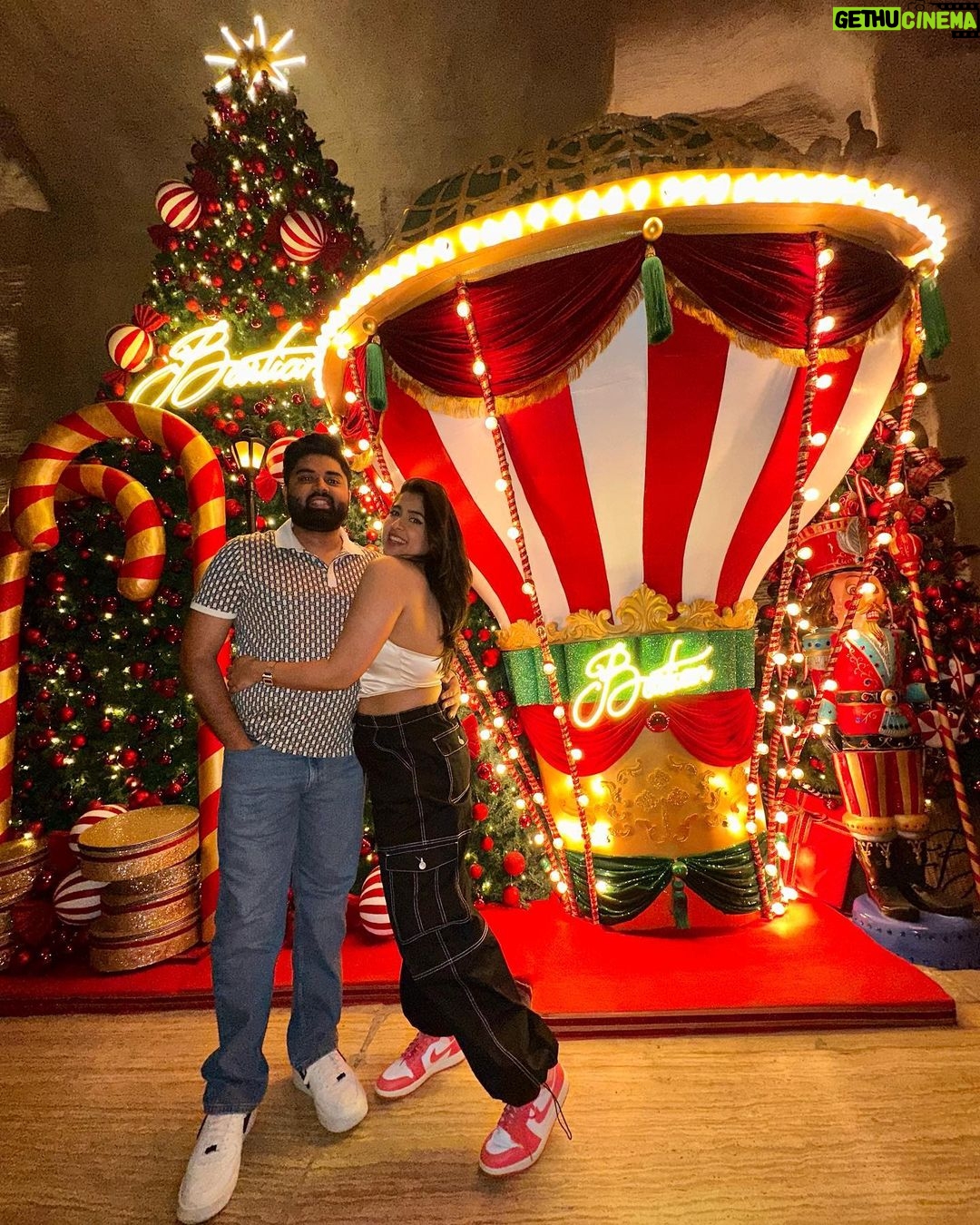 Nikita Sharma - 92.8K Likes - Day 1 of Mumbai with my baby boy! ♥️
@thesankalpsharma 🥰
One of the special everything for my cutiieeeee 😚✨
