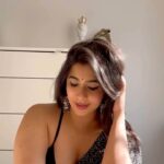 Nikita Sharma Instagram - This song makes me feel some kind of way.. 🥰 #feelitreelit #explore #feature #trending #saree #love #glow #grow Mumbai, Maharashtra