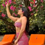 Nikita Sharma Instagram - I felt like I was plucked right out of the bougainvillea tree 🩷 How many of you guessed that the outfit is pink? ☺️ This stunning set is from @howwhenwearclothing ✨ #Ad