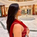 Nikita Sharma Instagram - Some days are for a suit, the biggest jhumkas and lots of bangles ♥️ Itc Windsor Manor