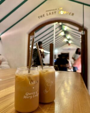 Nikita Sharma Instagram - Come spend a day in Bandra with me ♥️☺️
There are 2 sets of “Before & After”s for you in this post 🌧️🙈
