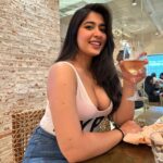 Nikita Sharma Instagram - Cheers to all 7.9 million of us! 🥳♥️✨ I love you all SO SO much. Truly. 🥹 Thank you for being a part of my family and giving me such wonderful love and support on my hard work. I promise to keep entertaining and engaging you all, so please keep the love coming as I always say. 🥰 Let’s grow and glow together! 🔥 Mumbai, Maharashtra