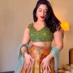 Nikita Sharma Instagram – Muhurutam ready for my best friend’s wedding! ♥️♥️♥️

Lehenga: @the_adhya_designer 
Makeup: Yours truly 

#feelitreelit #explore #feature #Indian #wedding #lehenga Chennai, India