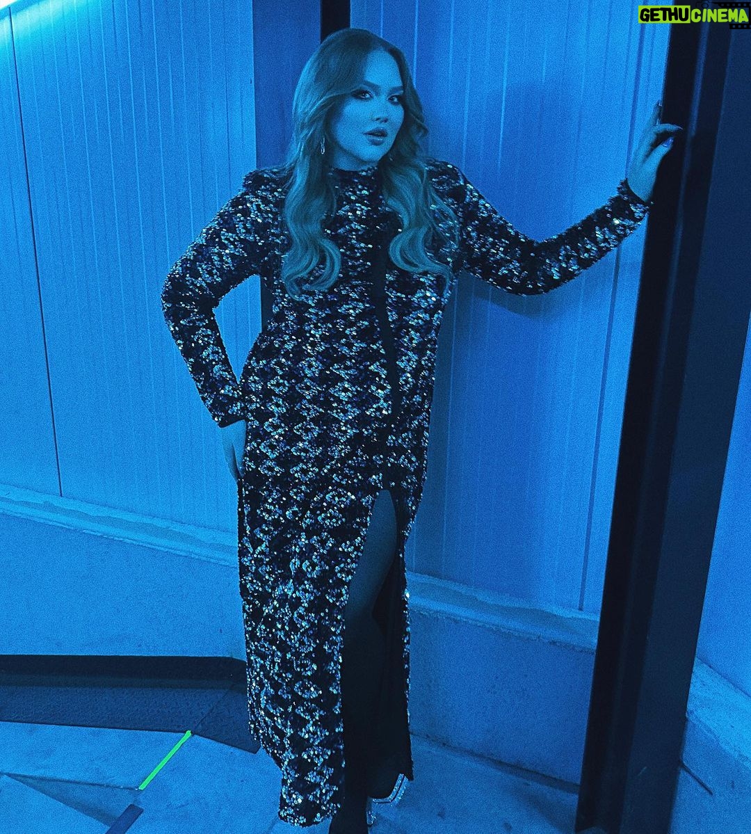 Nikkie de Jager Instagram - thank you Eurosong Belgium for having me 💙 swipe to see me almost break my ankle 💀 huge congratulations to @stefgustaph give it your all in Liverpool @eurovision 2023 🥹💕 from host to judge… I will always love the Eurovision bubble 😇