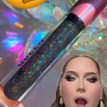 Nikkie de Jager Instagram – this lipgloss is legit magic! 😲🤤🖤