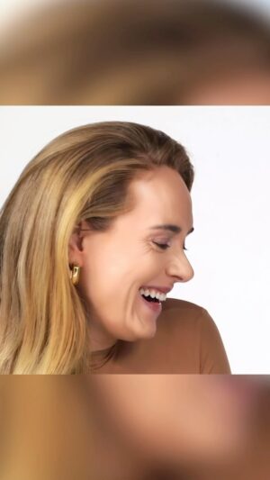 Nikkie de Jager Instagram - my favorite moment of the entire video 😅 make sure you watch the full thing on my channel ✨ @adele